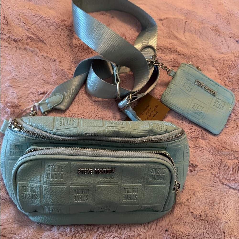 Steve Madden  Crossbody Bag Set